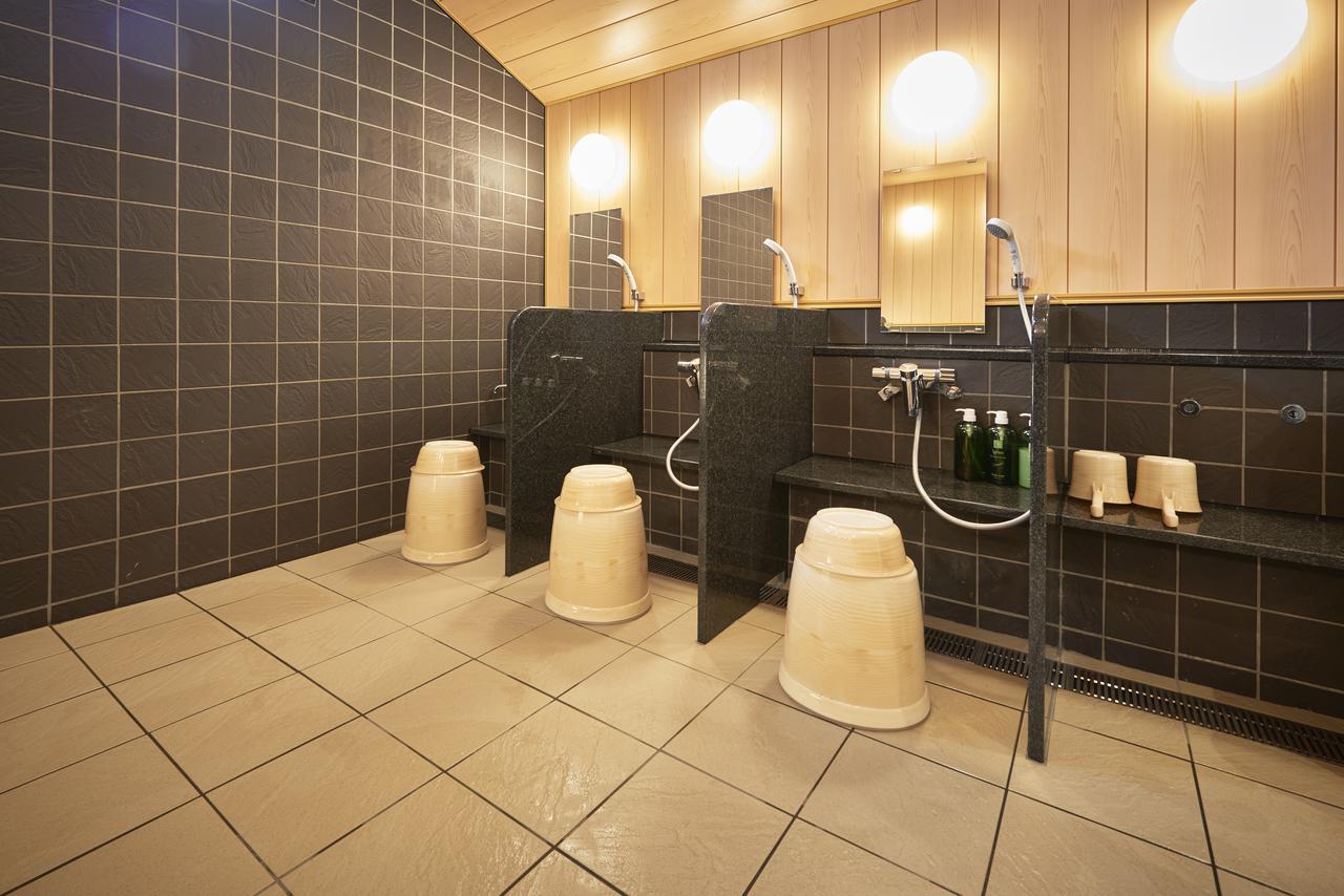 Hotel Kan Raku Honjo Waseda Ekimae Bagian luar foto